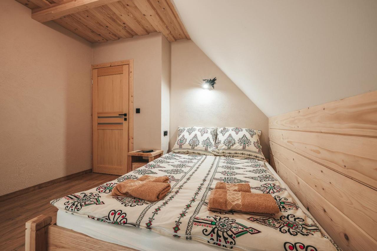 Toporowe Izby Groń Exterior foto
